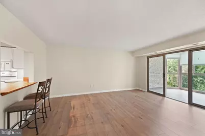 19385 Cypress Ridge Terrace #522, Leesburg, VA 20176 - Photo 11