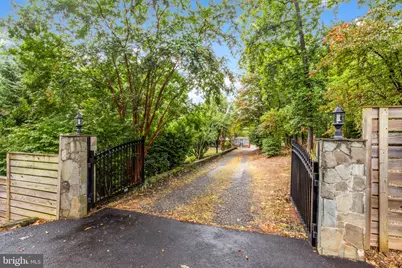 45545 Lakeside Drive, Sterling, VA 20165 - Photo 3