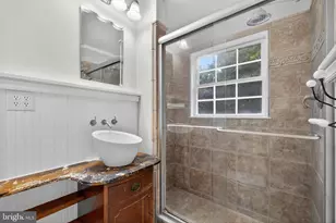 45545 Lakeside Dr, Sterling, VA 20165 - Photo 31