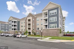 21630 Hawksbill High Cir, Sterling, VA 20164 - Photo 37