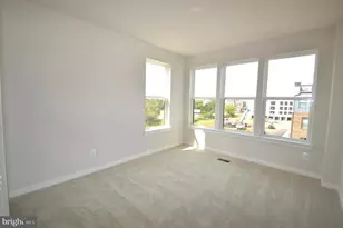 43795 Middleway Ter, Ashburn, VA 20147 - Photo 47