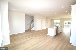 43795 Middleway Ter, Ashburn, VA 20147 - Photo 31