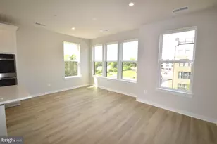 43795 Middleway Ter, Ashburn, VA 20147 - Photo 27