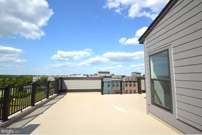 43795 Middleway Terrace, Ashburn, VA 20147 - Photo 3