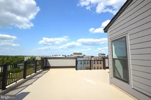 43795 Middleway Ter, Ashburn, VA 20147 - Photo 3