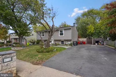 102 N Garfield Road, Sterling, VA 20164 - Photo 3