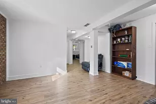 102 N Garfield Rd, Sterling, VA 20164 - Photo 23