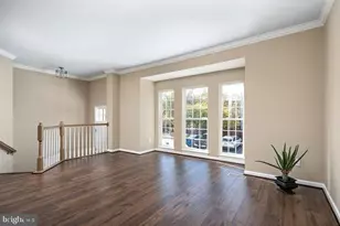 22051 Chelsy Paige Square, Ashburn, VA 20148 - Photo 5