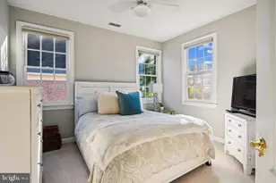 20366 Fallsway Terrace, Sterling, VA 20165 - Photo 27