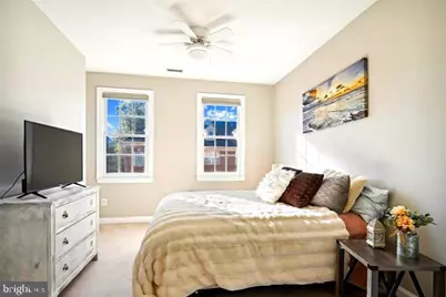 20366 Fallsway Ter, Sterling, VA 20165 - Photo 31