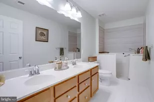 25184 Crested Wheat Dr, Aldie, VA 20105 - Photo 33