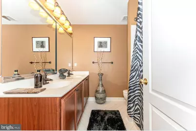 [Address not provided], Sterling, VA 20166 - Photo 25