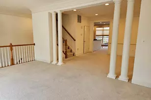 25860 Commons Square, Chantilly, VA 20152 - Photo 3