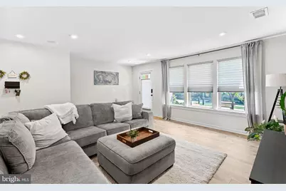 308 Nebeiolo Terrace SE, Leesburg, VA 20175 - Photo 3