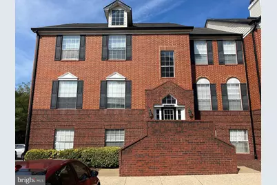 660 Gateway Drive SE #103, Leesburg, VA 20175 - Photo 1