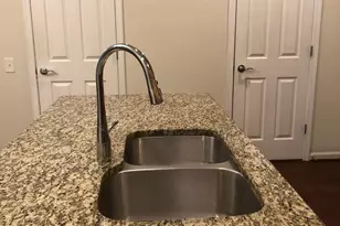 42771 Burrell Square, Ashburn, VA 20147 - Photo 9