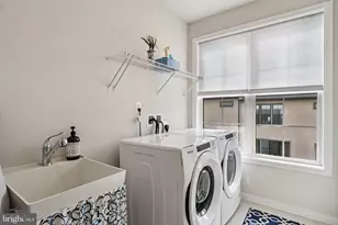 22381 Roanoke Rise Terrace, Ashburn, VA 20148 - Photo 37