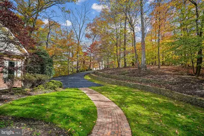 308 Sinegar Place, Potomac Falls, VA 20165 - Photo 17