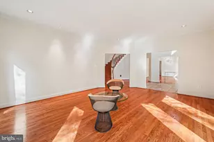 308 Sinegar Pl, Potomac Falls, VA 20165 - Photo 35