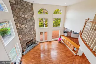 308 Sinegar Pl, Potomac Falls, VA 20165 - Photo 65