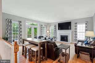 20627 Cutwater Pl, Sterling, VA 20165 - Photo 13