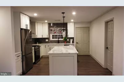 1314 E Holly Avenue, Sterling, VA 20164 - Photo 11