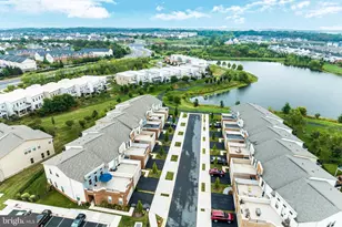 42788 Macbeth Ter, Ashburn, VA 20148 - Photo 47