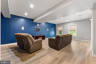 42524 Rowderbury Square, Chantilly, VA 20152 - Photo 3