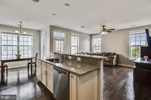 43049 Clarks Mill Terrace, Ashburn, VA 20148 - Photo 5