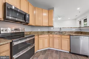 22668 Blue Elder, Brambleton, VA 20148 - Photo 7