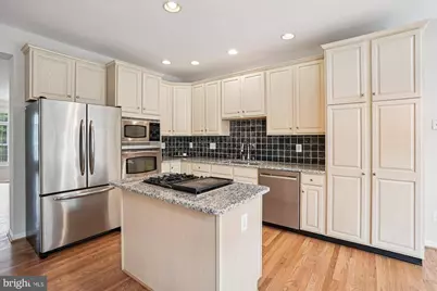 25857 Kirkwood Square, Chantilly, VA 20152 - Photo 17