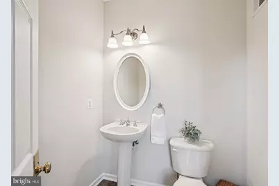 25857 Kirkwood Square, Chantilly, VA 20152 - Photo 21