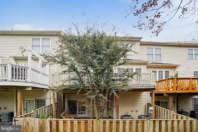 25857 Kirkwood Square, Chantilly, VA 20152 - Photo 5