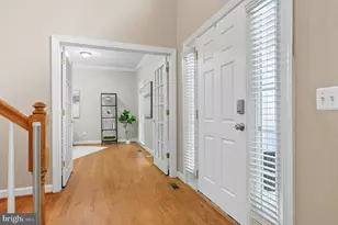 14388 Waterford Woods Ct, Leesburg, VA 20176 - Photo 11