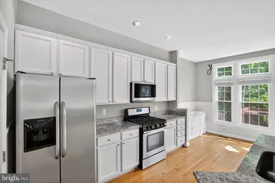 25402 Herring Creek Drive, Chantilly, VA 20152 - Photo 15