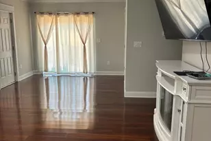 20150 Dairy Ln, Sterling, VA 20165 - Photo 3