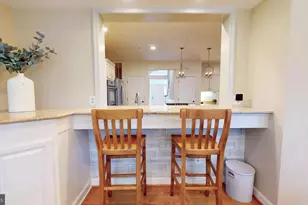 126 Lake Dr, Sterling, VA 20164 - Photo 23