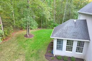 126 Lake Dr, Sterling, VA 20164 - Photo 87