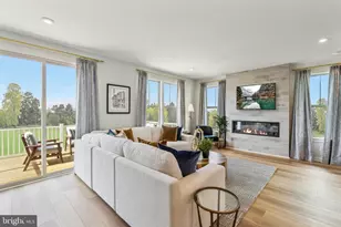 229 Chianti Ter SE, Leesburg, VA 20175 - Photo 5