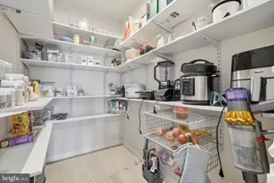 43489 Old Ryan Rd, Ashburn, VA 20148 - Photo 9