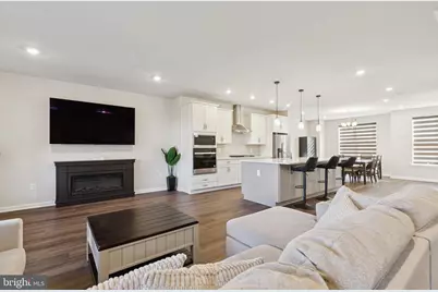 1636 Field Sparrow Terrace NE, Leesburg, VA 20176 - Photo 5