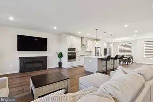 1636 Field Sparrow Ter NE, Leesburg, VA 20176 - Photo 5