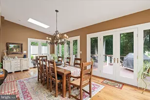 11308 Stonehouse Pl, Potomac Falls, VA 20165 - Photo 25