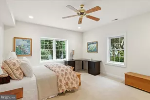 11308 Stonehouse Pl, Potomac Falls, VA 20165 - Photo 55