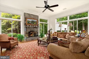 11308 Stonehouse Pl, Potomac Falls, VA 20165 - Photo 21