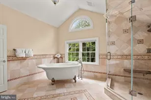 11308 Stonehouse Pl, Potomac Falls, VA 20165 - Photo 41