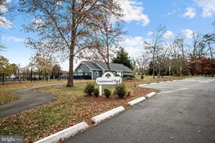 15 Marian Ct, Sterling, VA 20165 - Photo 37