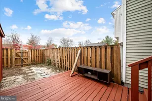 15 Marian Ct, Sterling, VA 20165 - Photo 15