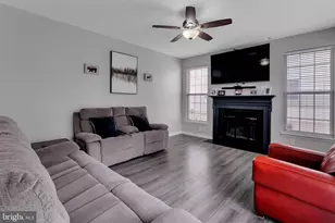 35530 Sarasota St, Round Hill, VA 20141 - Photo 15