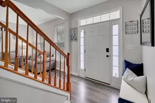 35530 Sarasota St, Round Hill, VA 20141 - Photo 3